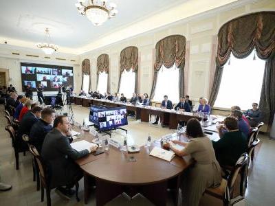 Михаил Бажинов принял участие в нулевых чтениях проектов федеральных законов