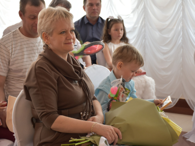 В Новом Осколе вручили Почётные знаки Белгородской области «Материнская слава»