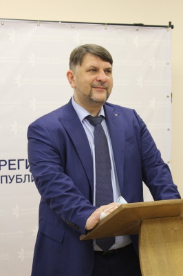 Одобрение деятельности общественных институтов
