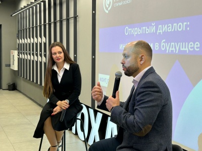 Студенты делают первые шаги по инвестированию вместе членом Общественной палаты
