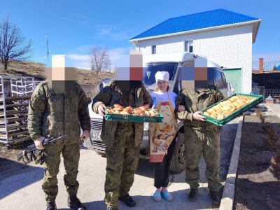 Горячий хлеб для госпиталя