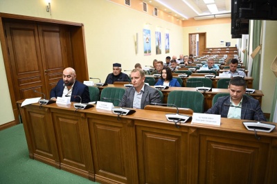 На повестке вопросы взаимодействия с национальными и религиозными организациями